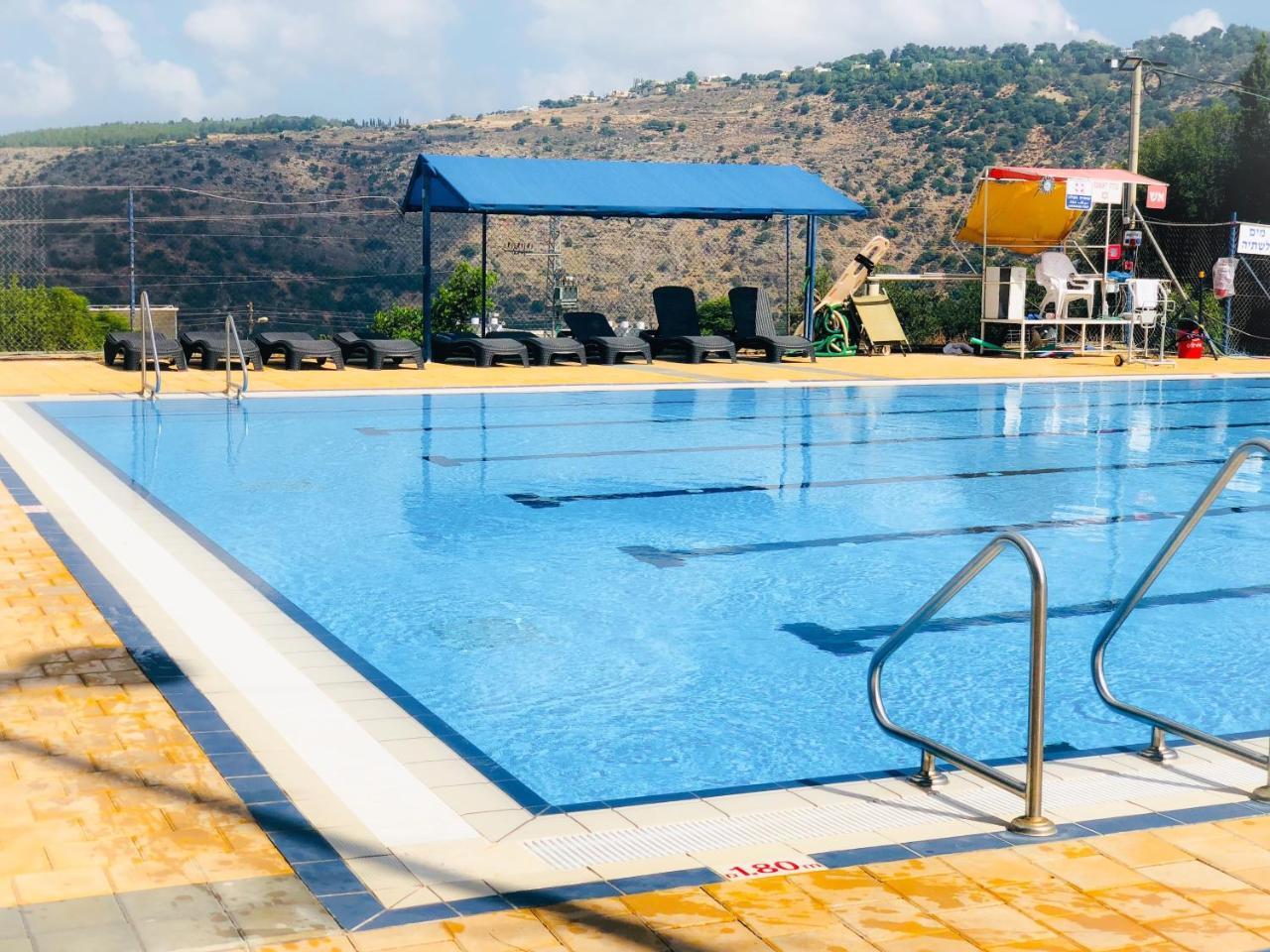 فندق ترافيل إيلون ايلون المظهر الخارجي الصورة